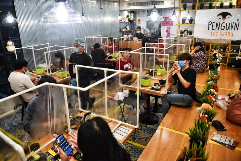 Alcohol Sales in Restaurants Banned in Thailand as COVID-19 Cases Surge